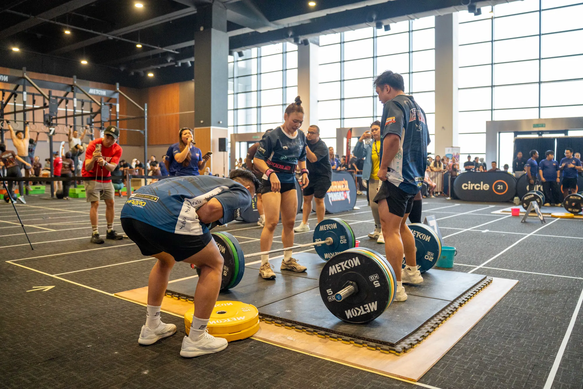 Competitor beginning a heavy barbell lift